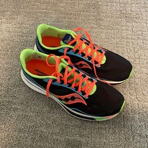 Saucony endorphin series road running shoes size 12